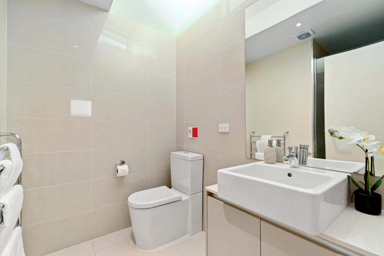 Two Views Taupo Apartment Extérieur photo